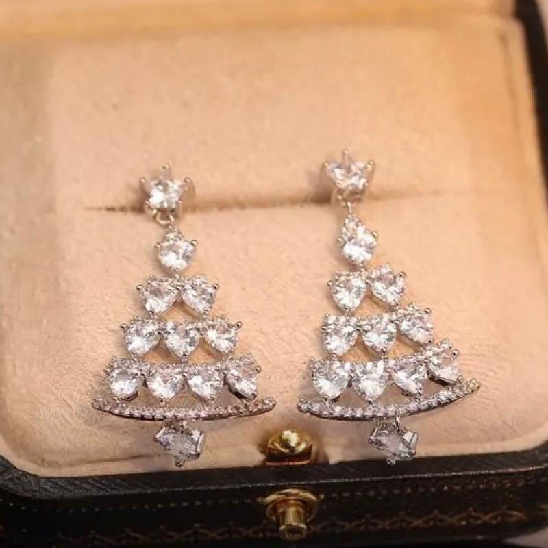 BowLift | Christmas tree earrings (One pair)