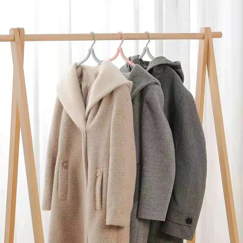 BowLift | Extendable portable travel hooks 4 pieces