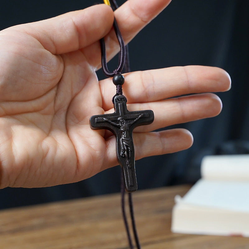 BowLift | Jesus-Cross-Necklace made of Wood