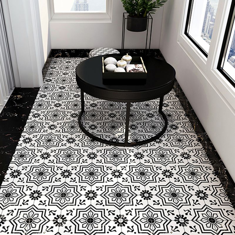BowLift | Matte-gloss vinyl floor coverings for peeling off and permanently sticking with quadrant edge