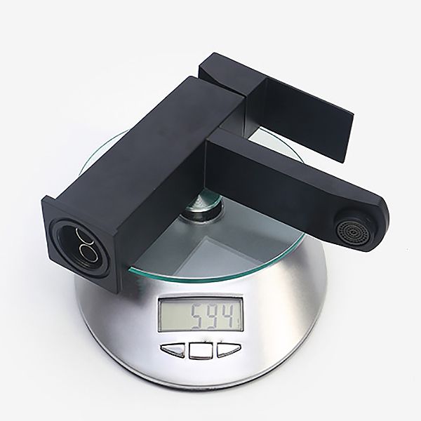 BowLift | Basic Centered Sink Faucet Monochrome Faucet Sink Bathroom Faucet