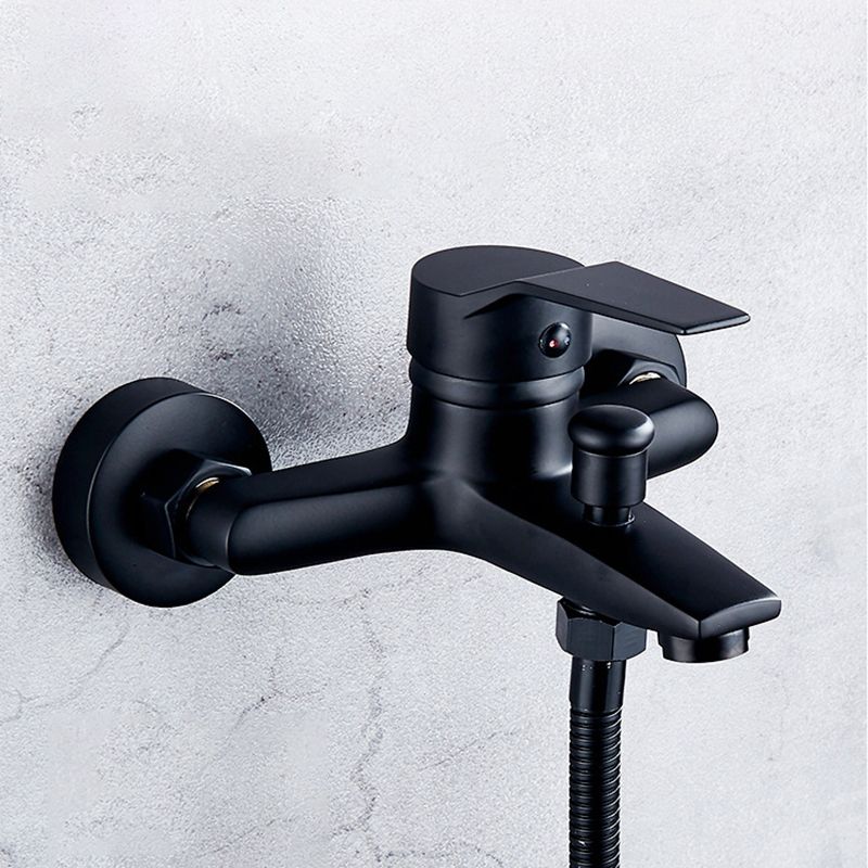 BowLift | Brass Wall-mounted Shower System Single Handle Shower with Lever Handle