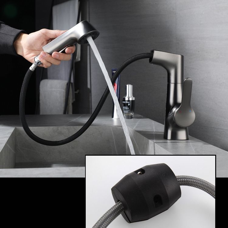 BowLift | Brass Contemporary Sink Faucet Pull-Out Round Bathroom Faucet