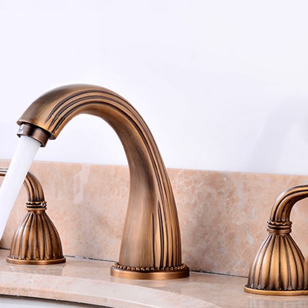 BowLift | Widely Used Bathroom Faucet 3 Hole Round Sink Faucet