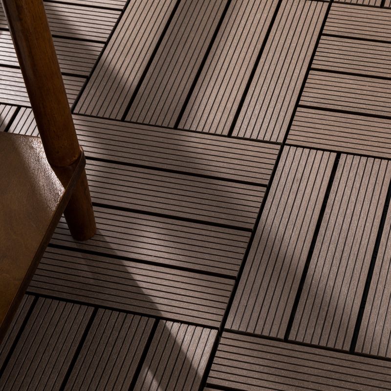 BowLift | Wood deck board outdoor non-slip embossed floor panel