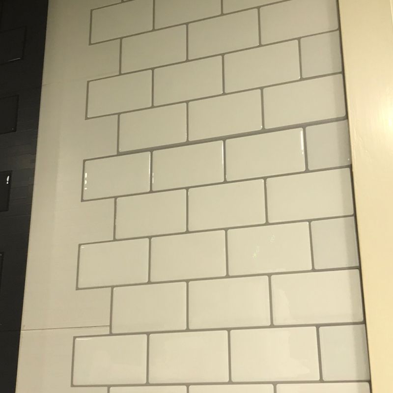 BowLift | Plastic Peel & Stick Subway Tile Modern Easy Peel & Stick Subway Tile