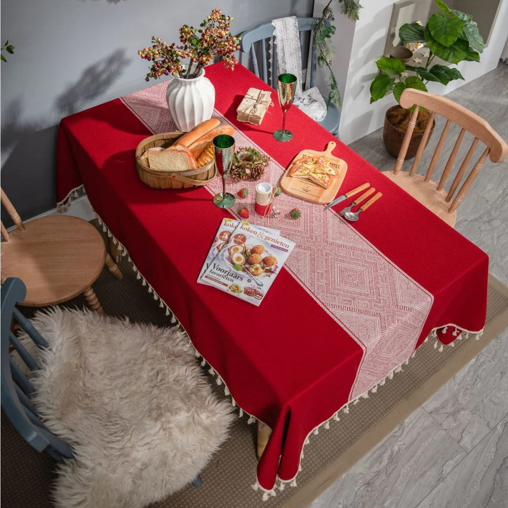 BowLift | Glisstra Geometric Tassel Tablecloth