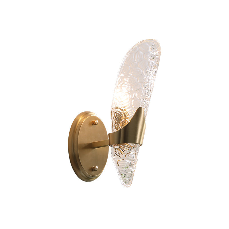 BowLift | 1/2-Pear Exposed Wall Lighting Contemporary Textured Glass Wall Lamp in Brass for the Dining Room