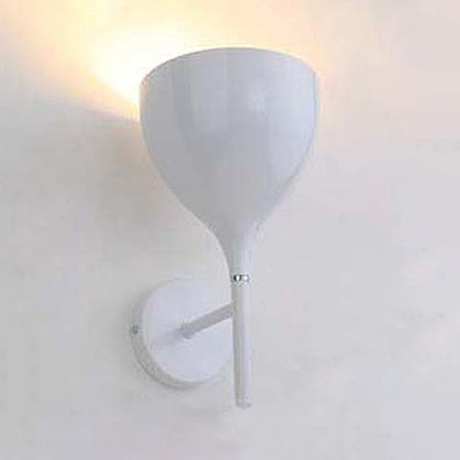 BowLift | 1-Light Wall Light with Funnel Shade Metallic Modern Hallway Wall Lighting in Silver/Black