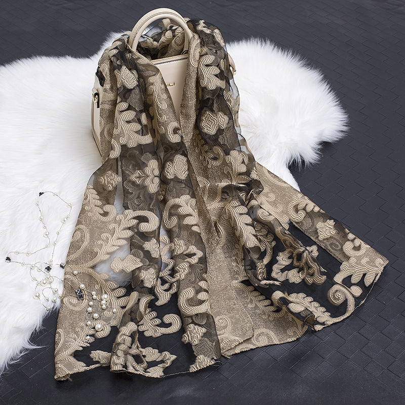 BowLift | Silk scarf with cut flowers hollow motif