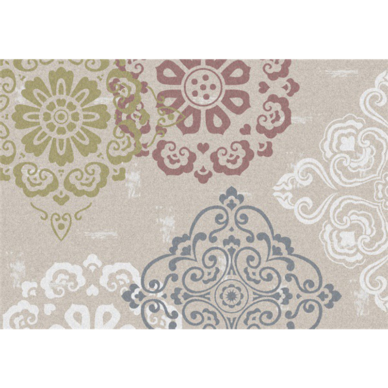 BowLift | Classic Floral Pattern Rug Light Brown Polyester Rug Machine Washable Non-Slip Area Rug for Bedroom