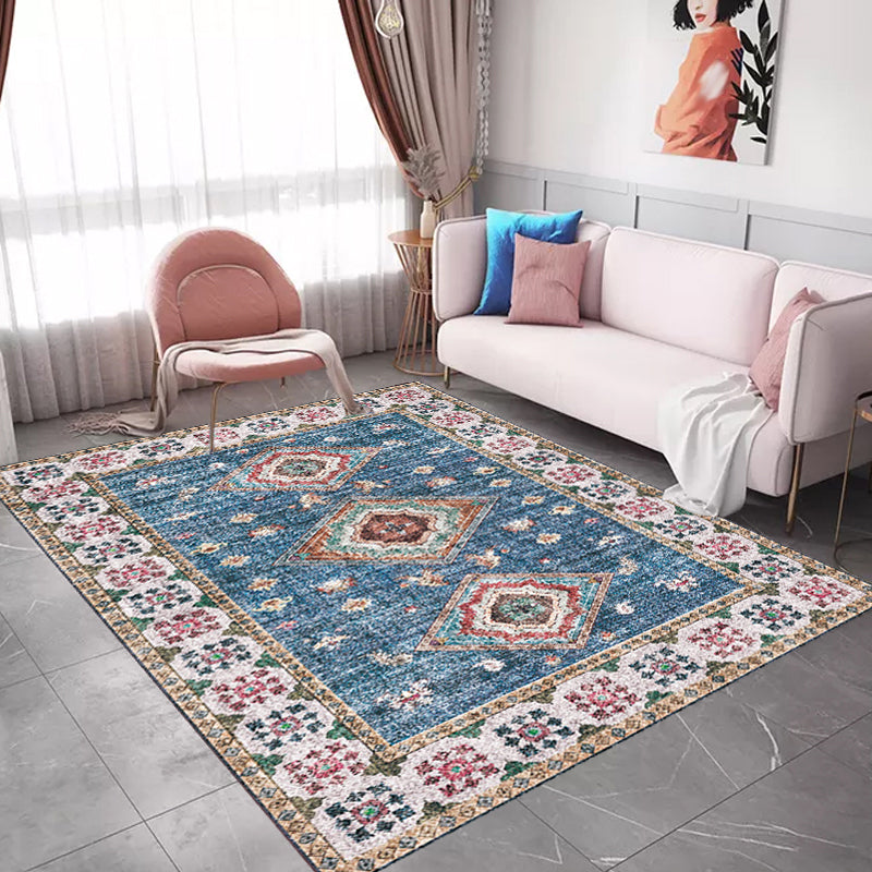 BowLift | Pink Shabby Chic Carpet Polyester Tribal Floral Pattern Carpet Pet-Friendly Washable Non-Slip Back Carpet for Decoration