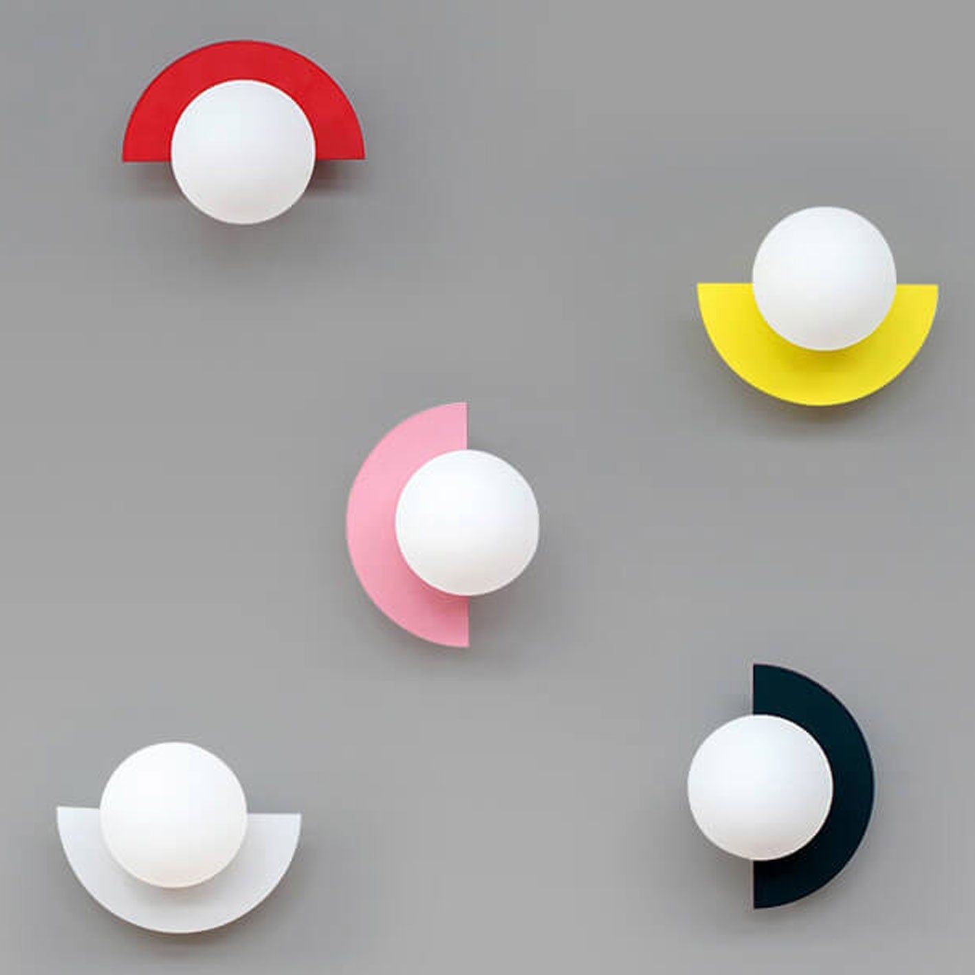 BowLift | Glass Globe Wall Light with Colourful Base