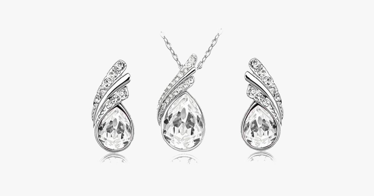BowLift | Angle Tear Drop Austrian Crystal Pendant & Earring Set – A Unique and Stylish Addition to Your Collection
