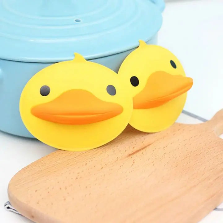 BowLift | Yellow Ducks heat-resistant silicone mat