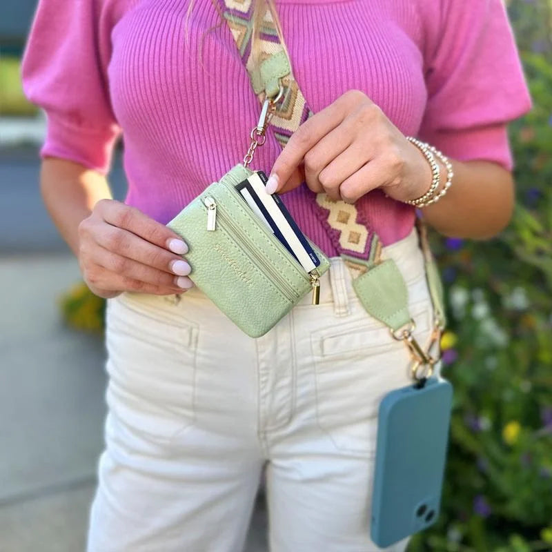BowLift | Phone strap with zipper pocket