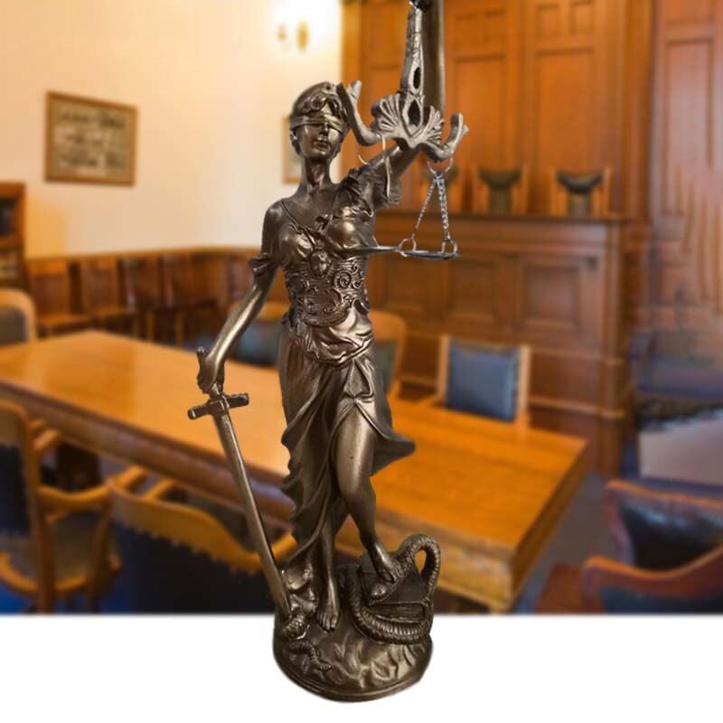 BowLift | Decoration statue of the goddess of justice