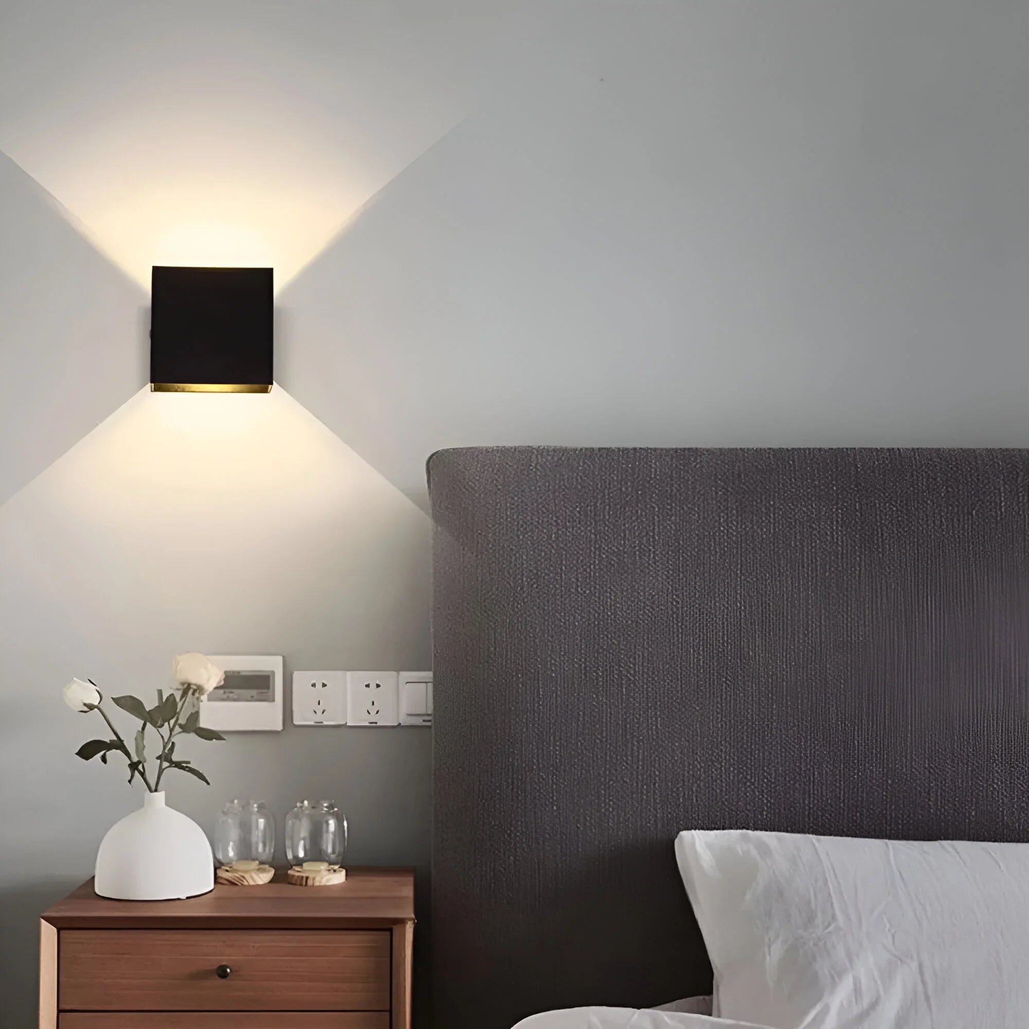 LumiCube – Minimalist Cube Wall Light