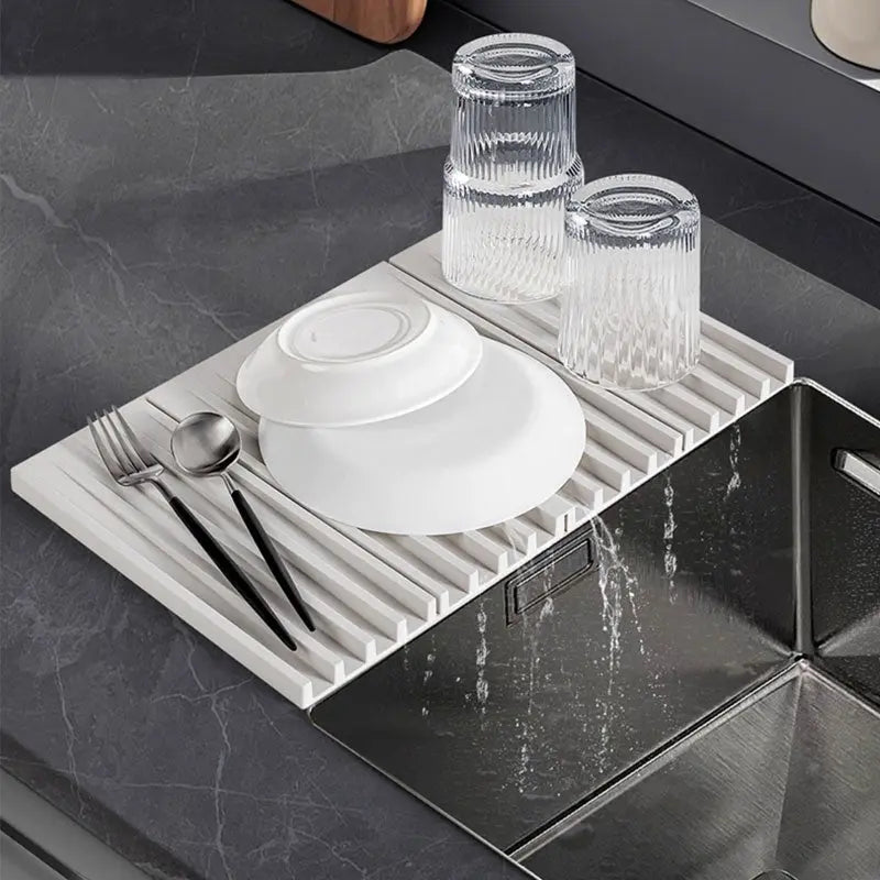 BowLift | Collapsible Silicone Draining Mat – Heat Resistant Kitchen Drying Mat