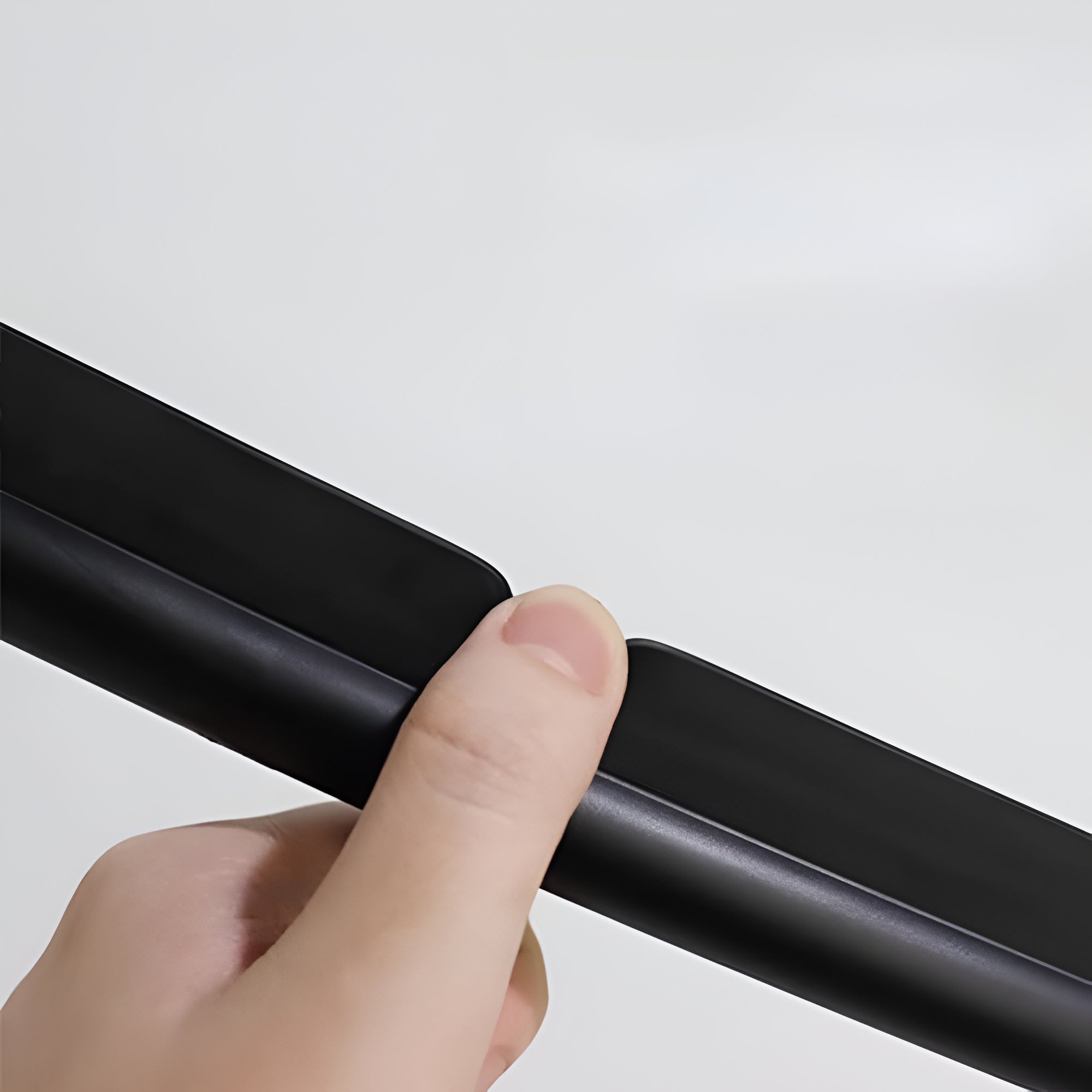 BowLift | Classic Shower Silicone Squeegee