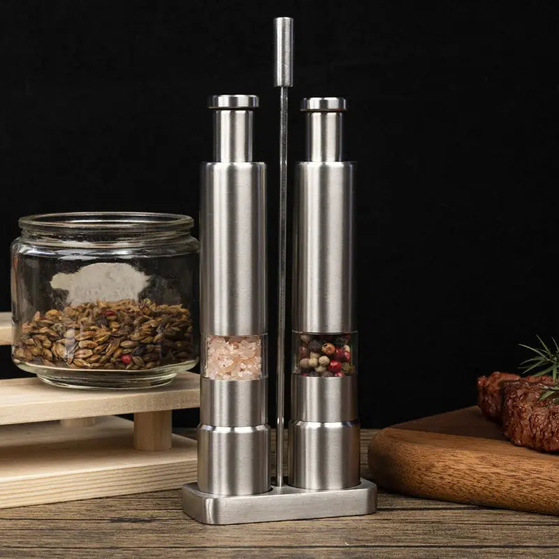 BowLift | 2-piece Salt and Pepper Mill Set – Season stylishly with every dish!