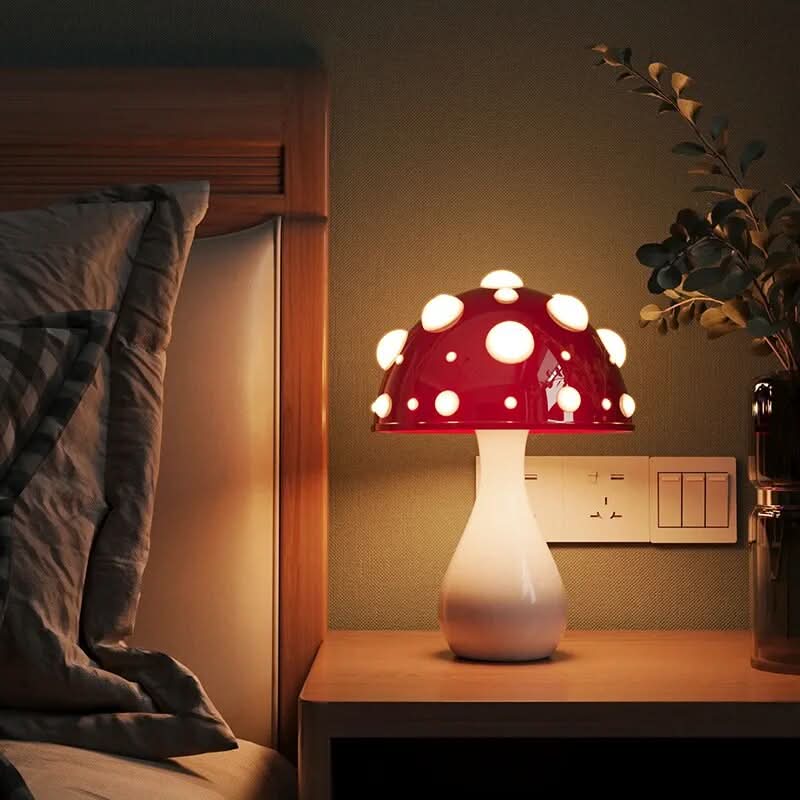 BowLift | Manita LED Table Lamp – Amanita Mushroom Design