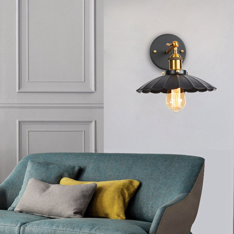 BowLift | Metal straight arm wall lighting fixture factory 1 bulb dining room wall lamp in black and brass