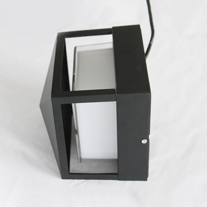 BowLift | Durable Light for Any Weather