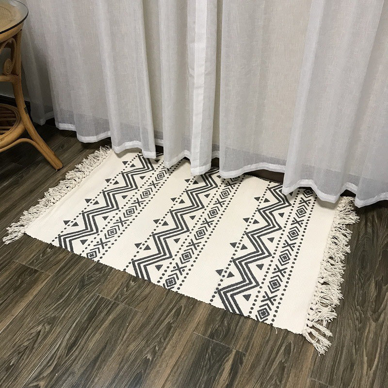 BowLift | Western Bedroom Rug Multicolored Tribal Geo Rug Cotton Blend Easy Care Washable Area Rug with Fringe