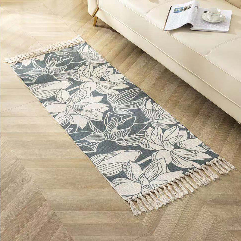 BowLift | Classic geometric printed rug Multicolored cotton blend rug easy to maintain washable rug with fringes for the bedroom