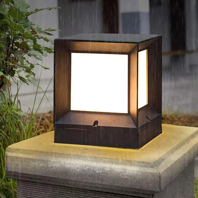 BowLift | Cube Column Lamp