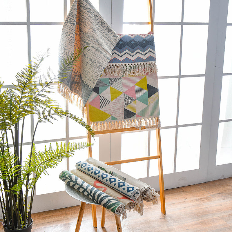 BowLift | Western Bedroom Rug Multicolored Geometric Print Rug Polyester Handwoven Pet-Friendly Area Rug with Fringes