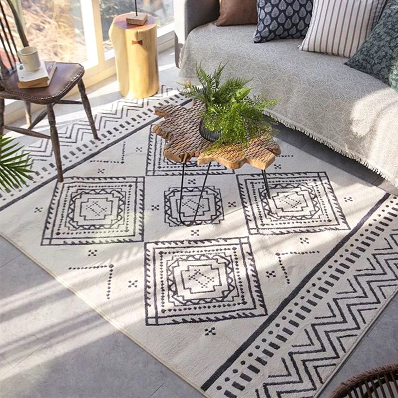BowLift | Chic Americana Rug Multicolored Geometric Rug Stain Resistant Non-Slip Back Washable Rug for Home