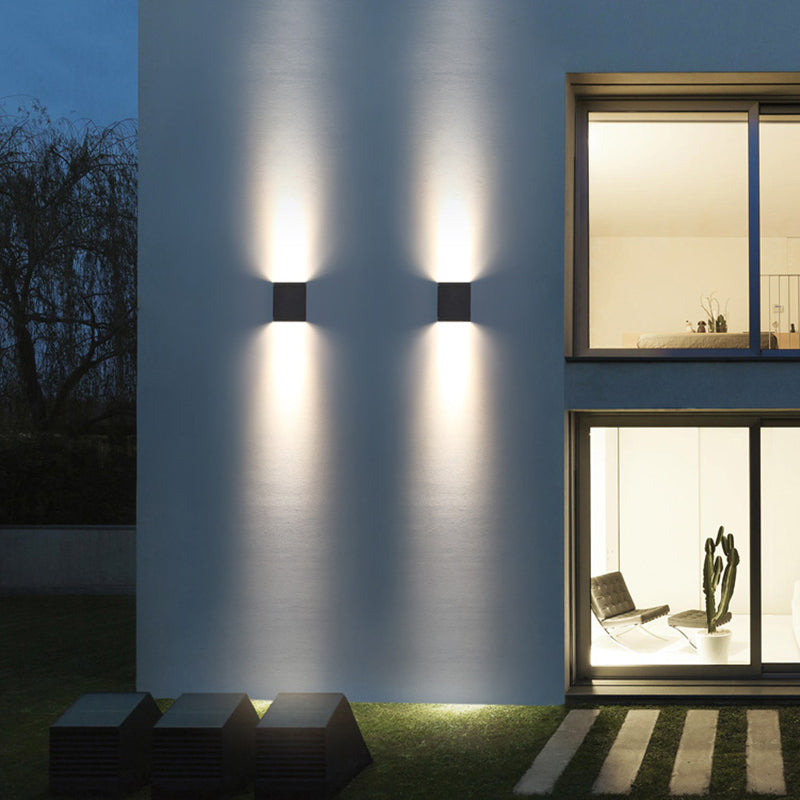 BowLift | LED Garden Wall Wash Light Modern Black Wall Lamp with Rectangular Metal Shade