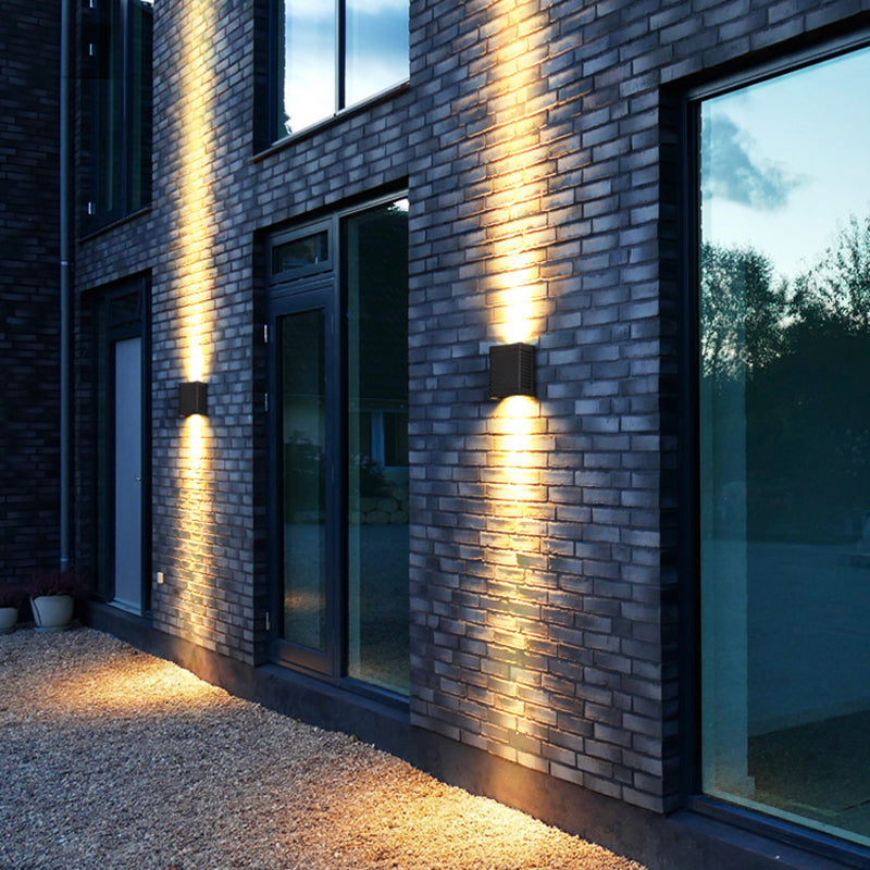 BowLift | LED Garden Wall Wash Light Modern Black Wall Lamp with Rectangular Metal Shade