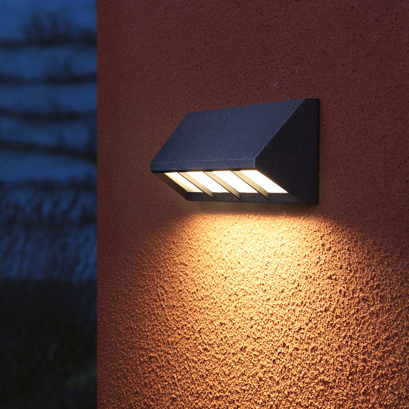 BowLift | Matte Black Triangular Prism LED Wall Light Modern Style Metal Wall Light for Outdoor