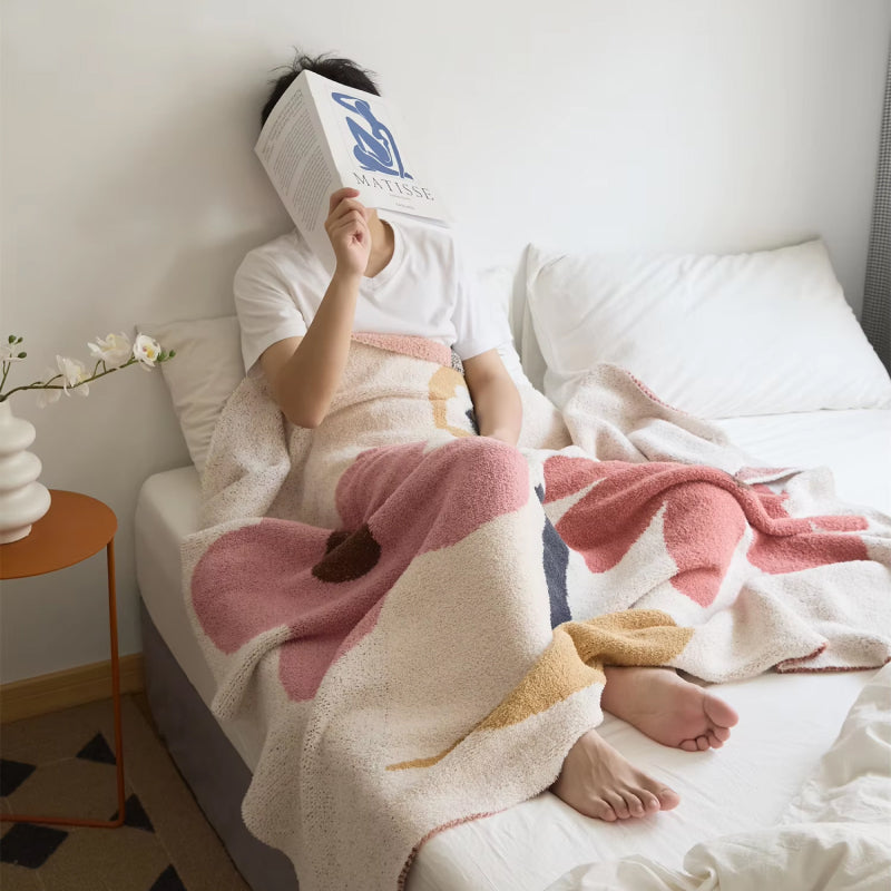 BowLift | Bohemian Flower Knitted Throw Blanket