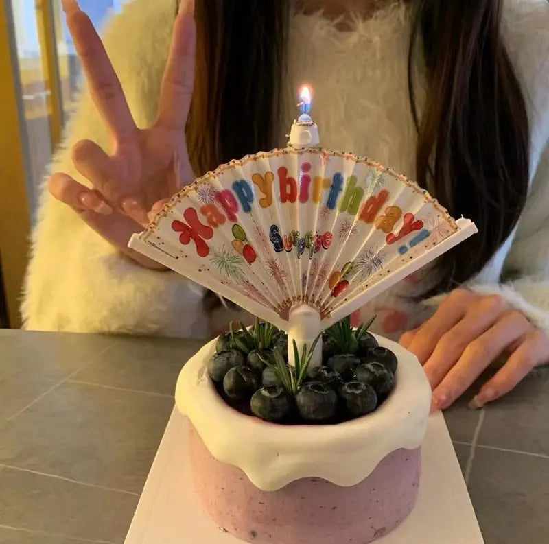 BowLift | Magical Fan Birthday Candle – The funniest birthday surprise!