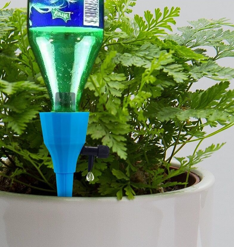 BowLift | Plant water spike for bottles – Automatic drip irrigation for garden plants