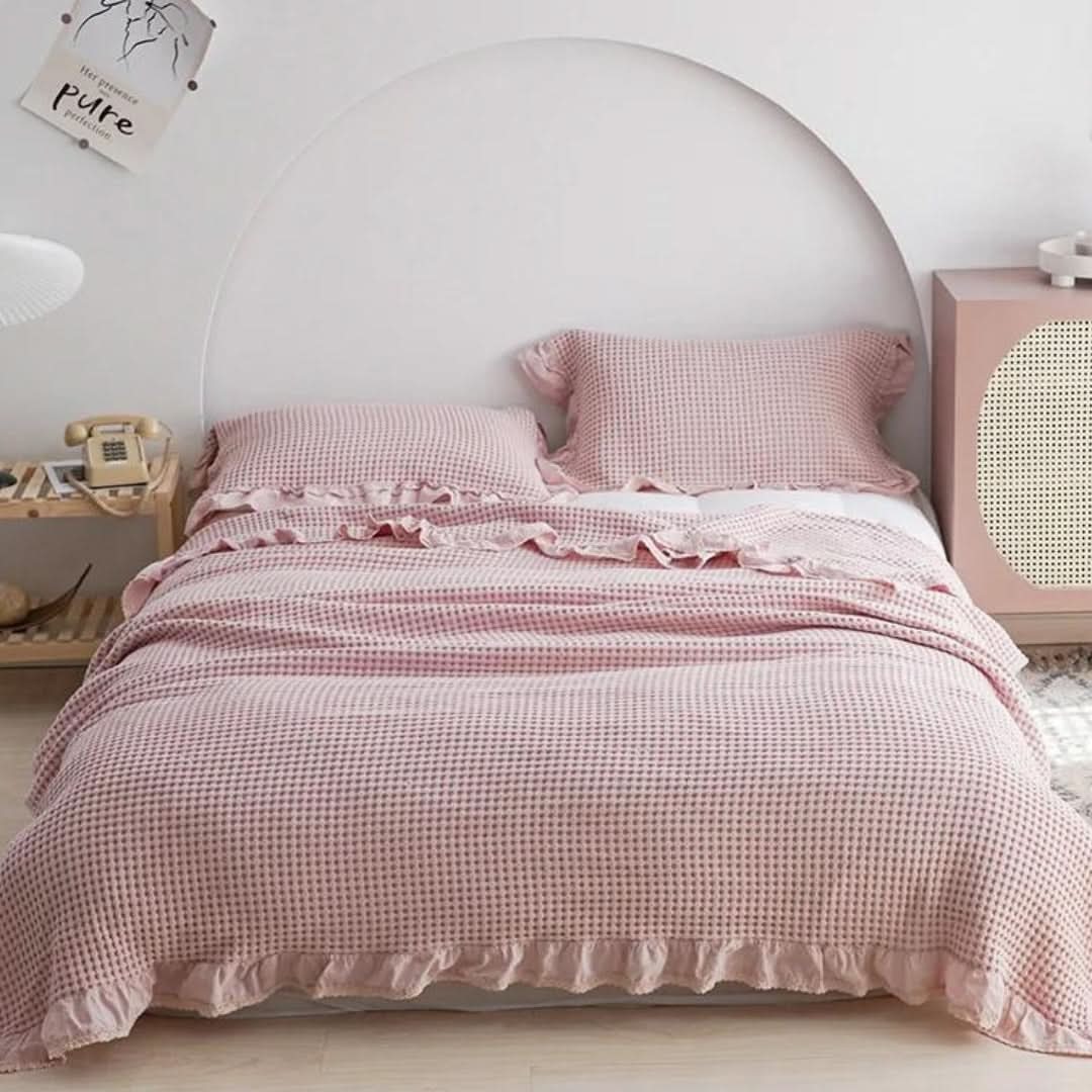 BowLift | INA - Slim and cozy blanket