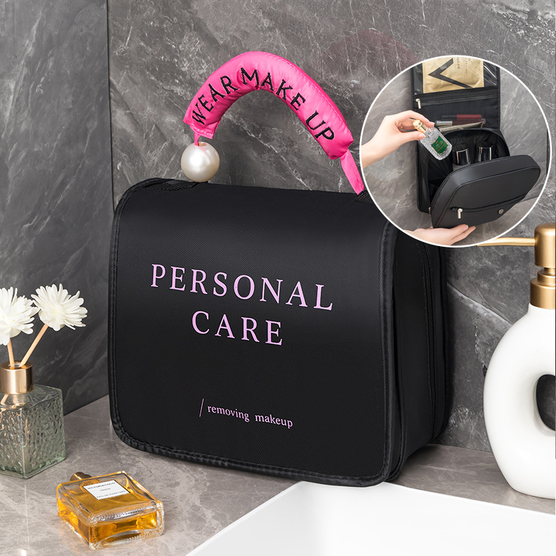 BowLift | Foldable portable toiletry bag