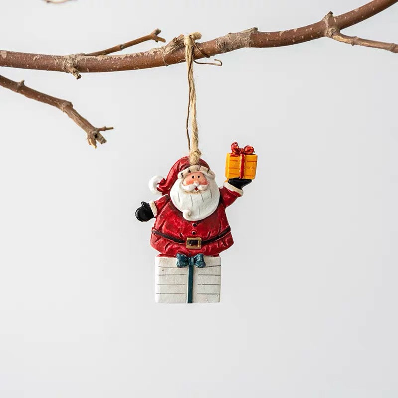 BowLift | Christmas Tree Hanging Resin Ornament Pendant