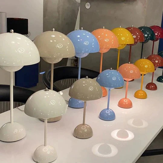 BowLift | Modern table lamp