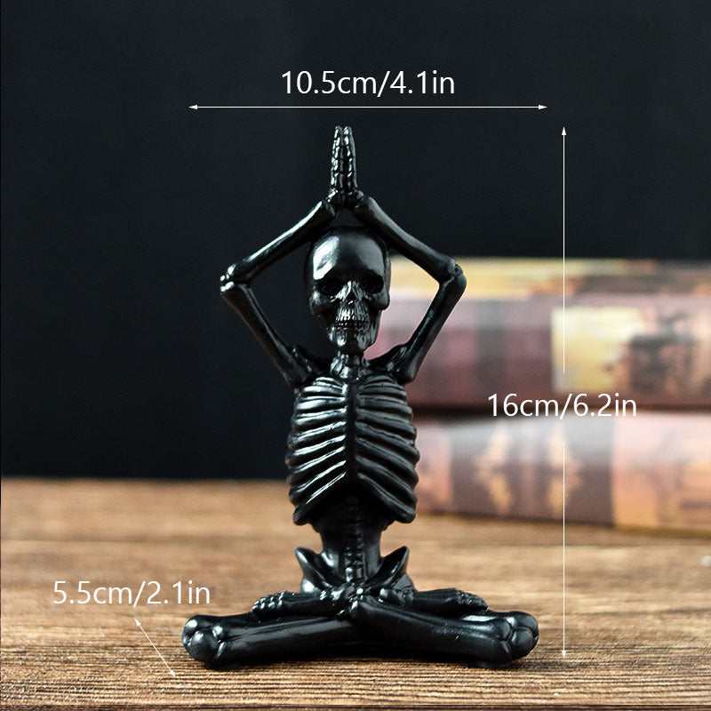 BowLift | Halloween Figurine – Resin Ornament in Vintage White or Black