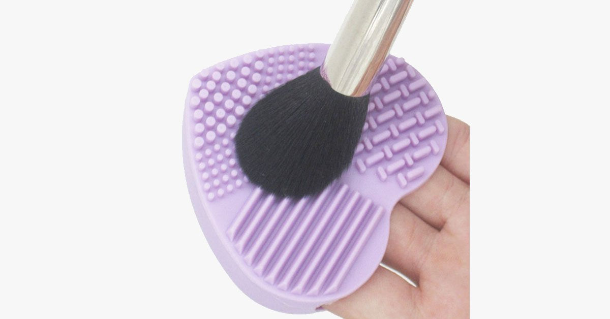 BowLift | Heart-Shaped Silicone Cosmetic Brush Cleaner Plate Convenient and Easy to Use - Cleans Your Brushes Gently!