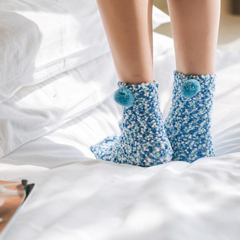 BowLift | Pom Pom Cupcake Socks