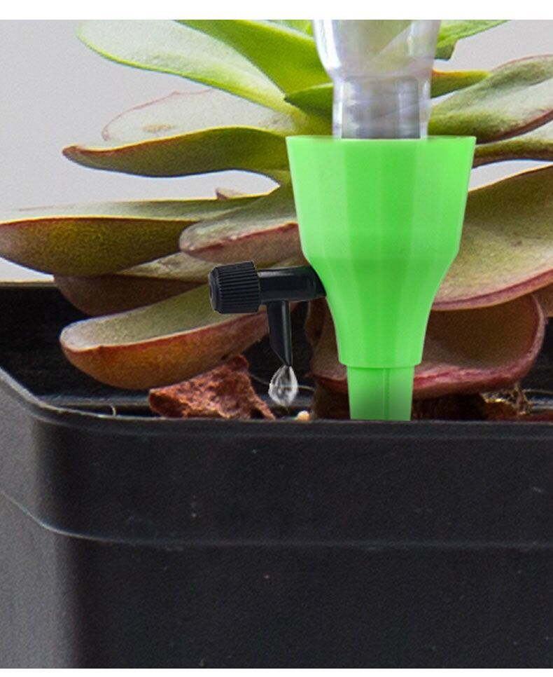 BowLift | Plant water spike for bottles – Automatic drip irrigation for garden plants