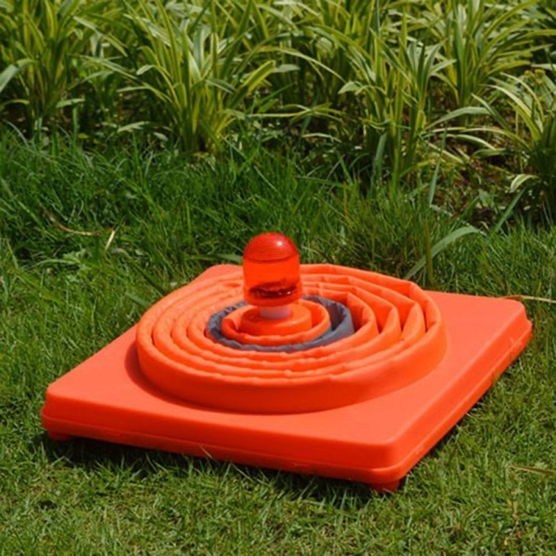 BowLift | Foldable Traffic Reflecting Safety Cone