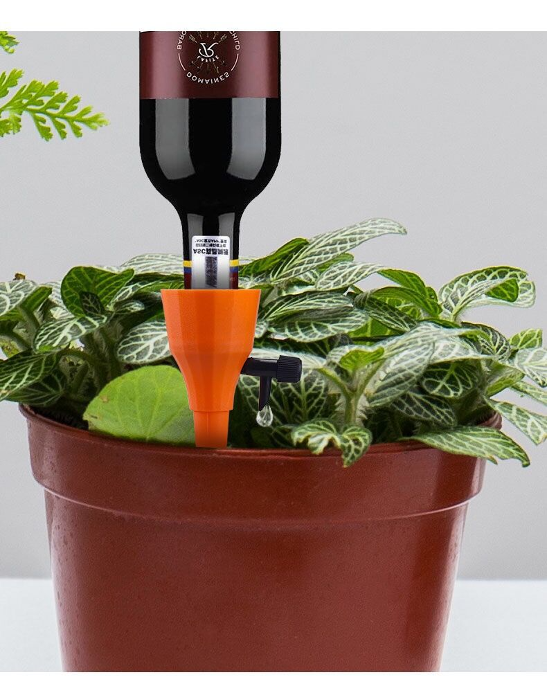BowLift | Plant water spike for bottles – Automatic drip irrigation for garden plants