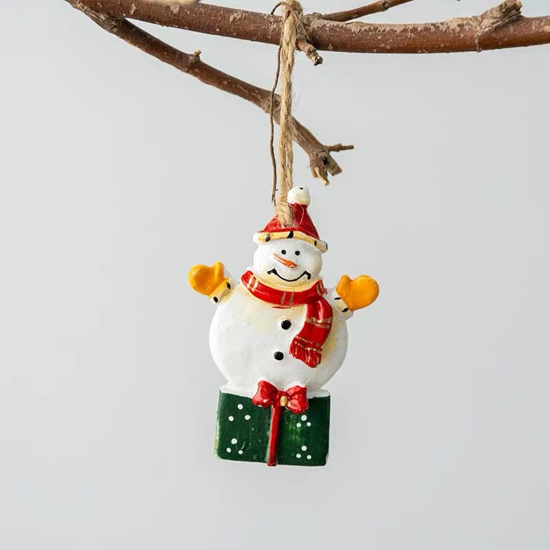 BowLift | Christmas Tree Hanging Resin Ornament Pendant
